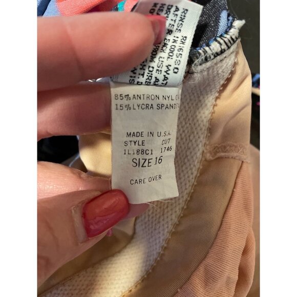 Catalina Colorful One Piece V Neck Loose Fabric Swimsuit Sz 16 - Picture 6 of 10